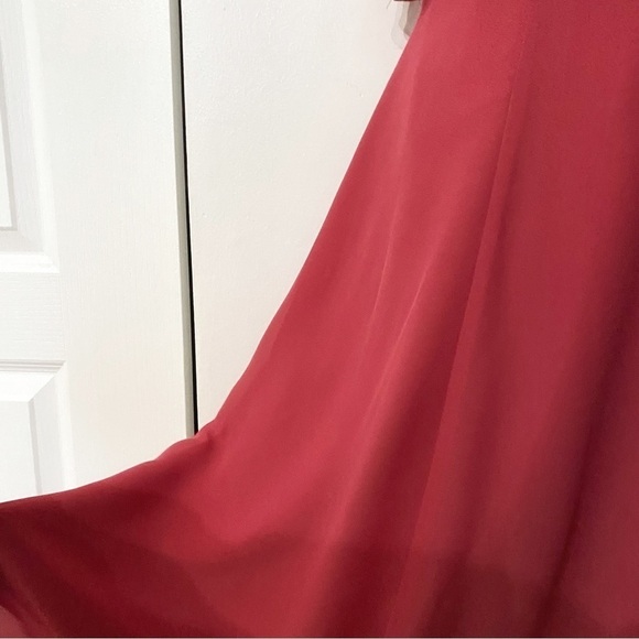 JJs House Elegant Midi Dress in Raspberry Pink - Picture 9 of 14